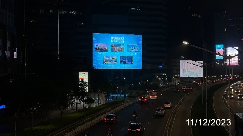 PUBG Mobile Pamerkan Karya Konten Kreator di Billboard Sudirman