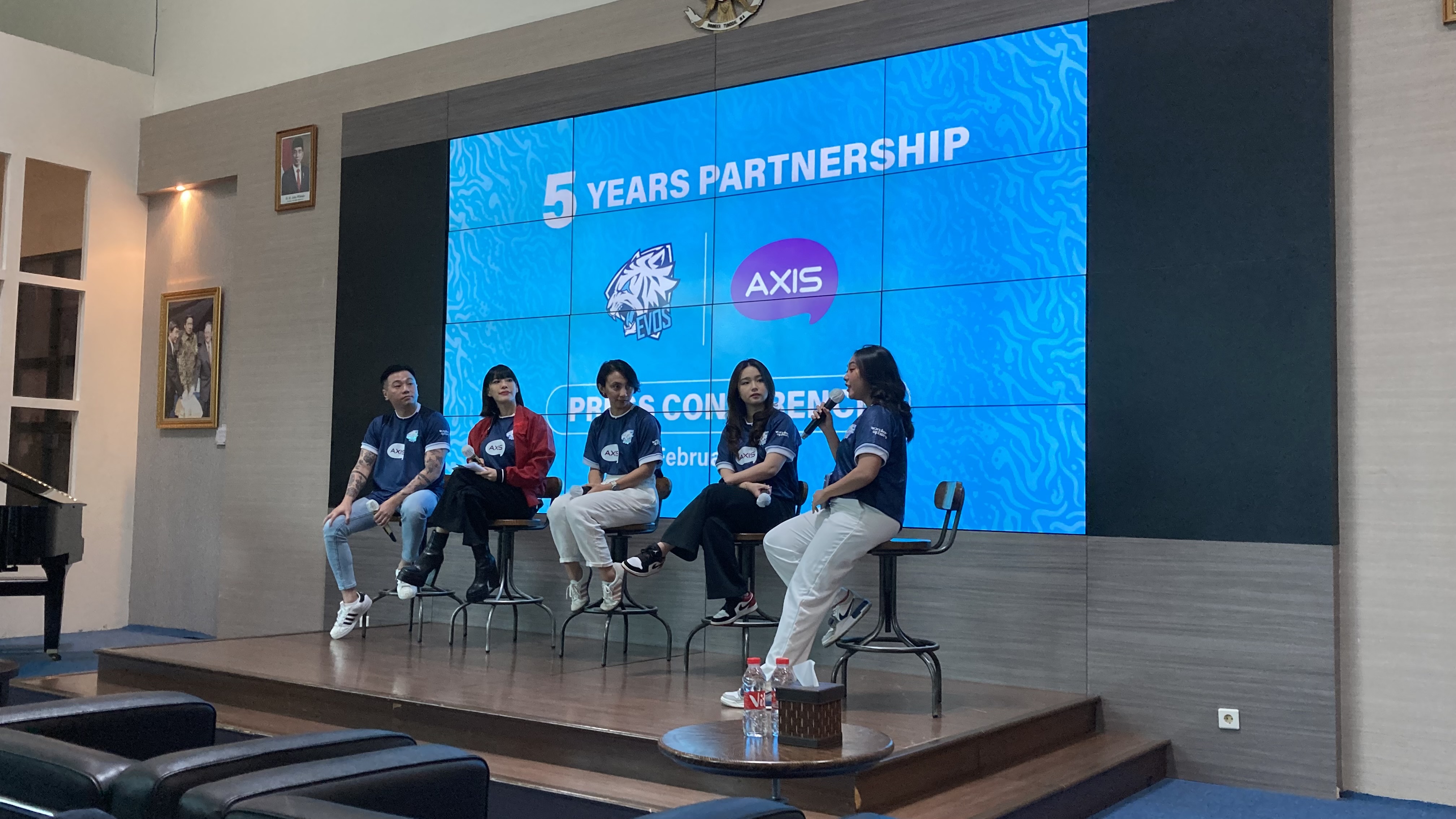 EVOS x AXIS Rayakan 5 Tahun Kolaborasi Membangun Ekosistem Esports Indonesia