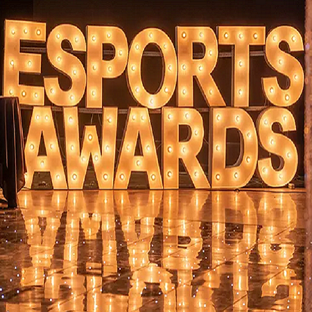 Daftar Lengkap Pemenang Esports Awards 2021 Dari Tiap Kategori!