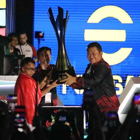 Elgacor Bawa Indonesia Juara eFootball IESF Bali, Fix Juara Umum?