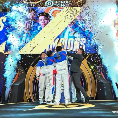 Siap Berlaga di Midseason, LGD Gaming Malaysia jadi Juara Honor of Kings Invitational Season 2