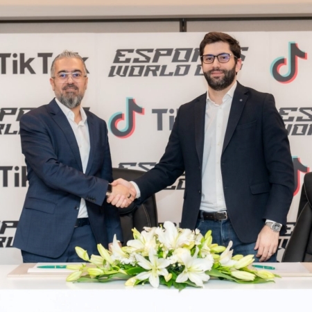 TikTok jadi Official Partner untuk Esports World Cup