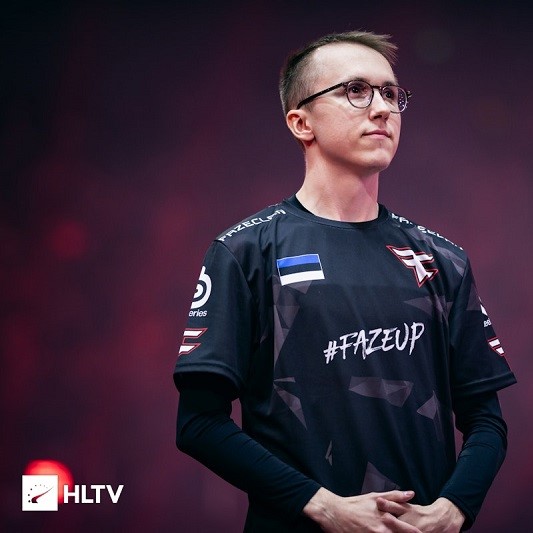 Ropz Resmi Tinggalkan FaZe Clan: Akhir dari Perjalanan Tiga Tahun