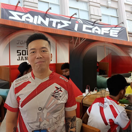 Saints iCafe Miliki Konsep Beda dari Kafe Internet Lain