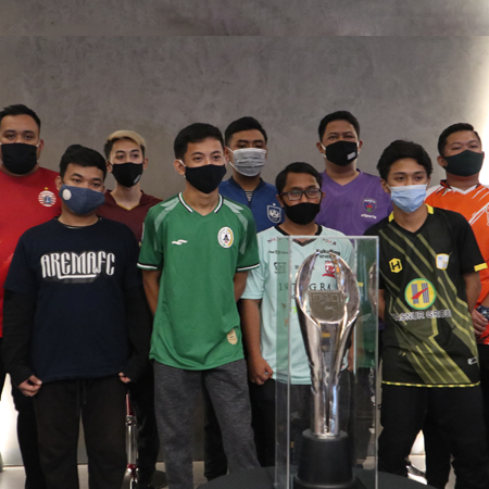 Siap Bergulir, 10 Tim Liga 1 Berlaga di Indonesian Football e-League!