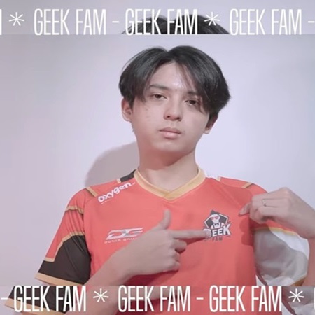 Vincent Pindah Geek Fam Karena Cape Belain Audytzy Diserang Netizen?